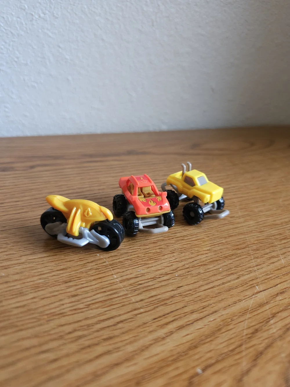 4/$10 Lot 3 Mini Trucks Motorcycle 1 Inch